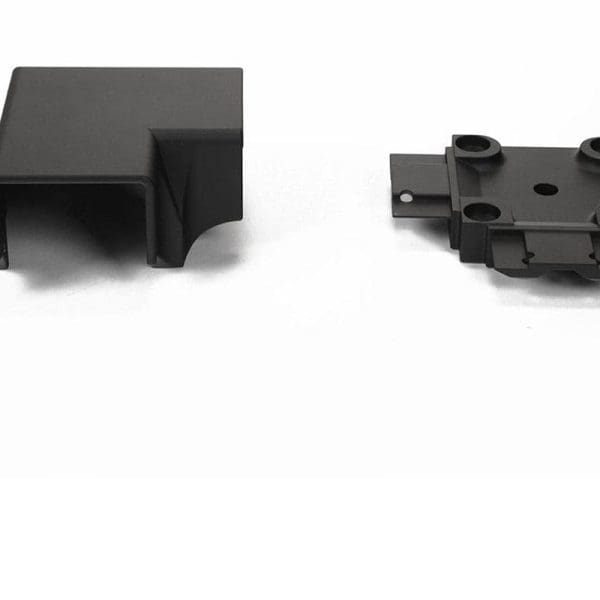 DK_ContinuousTopRailBracket_Corner_web-2